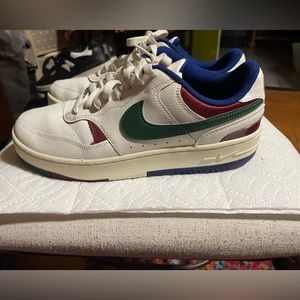 Nike Gamma force women’s shoes